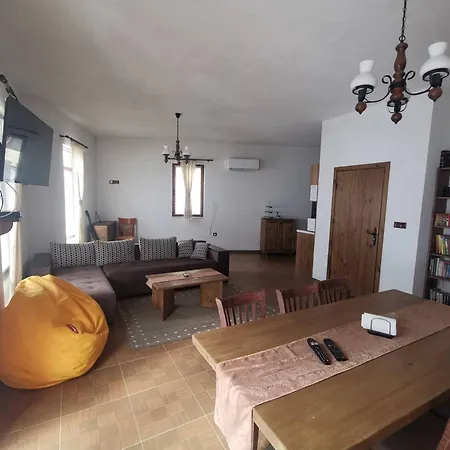 5 - планински перли Holiday home